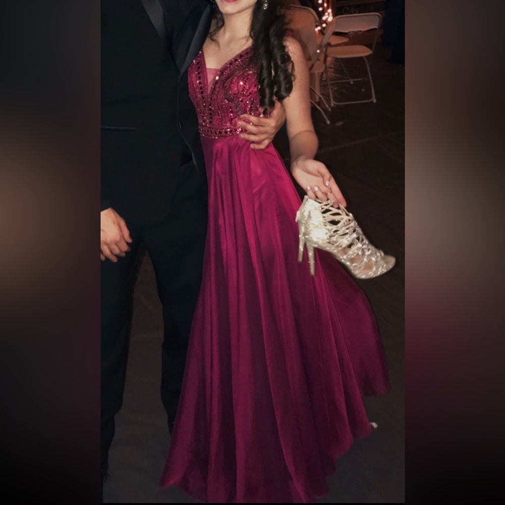 Sherri Hill size 2 red dress